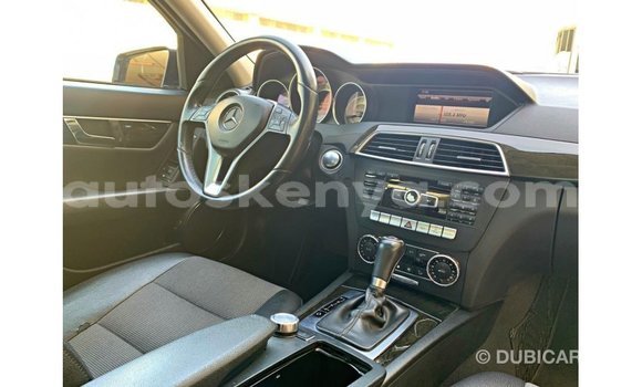 Nunua Imported Mercedes‒Benz 200 Bluu Gari ndani ya Import - Dubai nchini Kati Kenya Nunua Imported Mercedes‒Benz 200 Bluu Gari ndani ya Import - Dubai nchini Kati Kenya