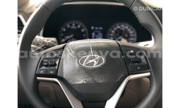 Nunua Imported Hyundai Tucson Nyeupe Gari ndani ya Import - Dubai nchini Kati Kenya Nunua Imported Hyundai Tucson Nyeupe Gari ndani ya Import - Dubai nchini Kati Kenya