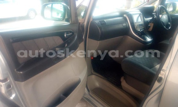 Oofamaa Toyota Alphard Silver Makiinaa iti Nairobi keessatti Nairobi keessatti Oofamaa Toyota Alphard Silver Makiinaa iti Nairobi keessatti Nairobi keessatti