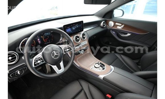 Buy Import Mercedes‒Benz 1117 Blue Truck in Import - Dubai in Central Kenya Buy Import Mercedes‒Benz 1117 Blue Truck in Import - Dubai in Central Kenya