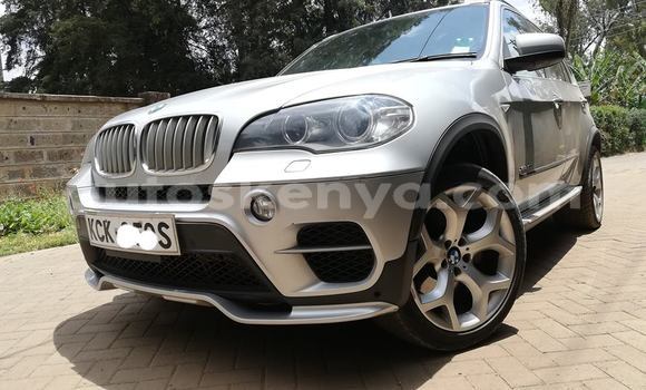 Nunua Ilio tumika BMW X5 Fedha Gari ndani ya Nairobi nchini Nairobi Nunua Ilio tumika BMW X5 Fedha Gari ndani ya Nairobi nchini Nairobi