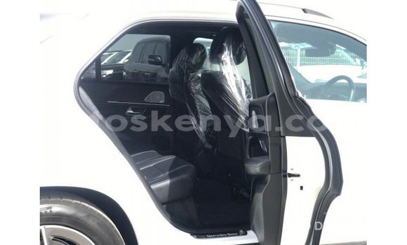 Imported Mercedes‒Benz GLE White Makiinaa iti Import - Dubai keessatti Central Kenya keessatti Imported Mercedes‒Benz GLE White Makiinaa iti Import - Dubai keessatti Central Kenya keessatti