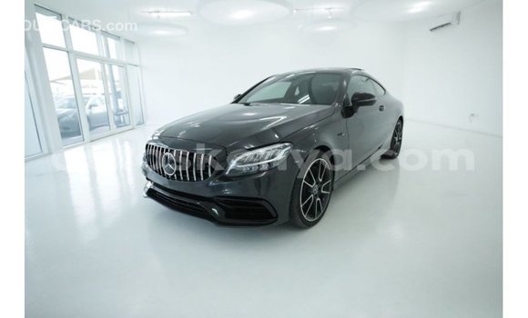 Imported Mercedes‒Benz 1117 Black Netiree iti Import - Dubai keessatti Central Kenya keessatti Imported Mercedes‒Benz 1117 Black Netiree iti Import - Dubai keessatti Central Kenya keessatti