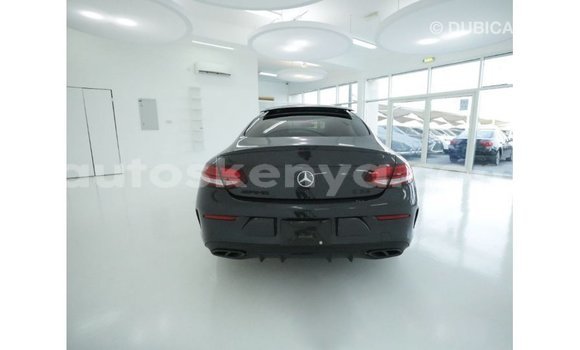 Imported Mercedes‒Benz 1117 Black Netiree iti Import - Dubai keessatti Central Kenya keessatti Imported Mercedes‒Benz 1117 Black Netiree iti Import - Dubai keessatti Central Kenya keessatti