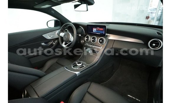 Imported Mercedes‒Benz 1117 Black Netiree iti Import - Dubai keessatti Central Kenya keessatti Imported Mercedes‒Benz 1117 Black Netiree iti Import - Dubai keessatti Central Kenya keessatti