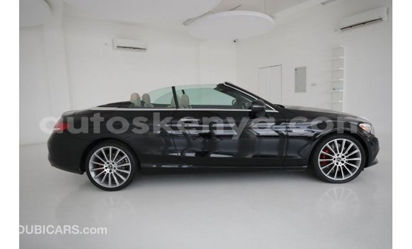 Nunua Imported Mercedes‒Benz 1117 Nyeusi Lori ndani ya Import - Dubai nchini Kati Kenya Nunua Imported Mercedes‒Benz 1117 Nyeusi Lori ndani ya Import - Dubai nchini Kati Kenya