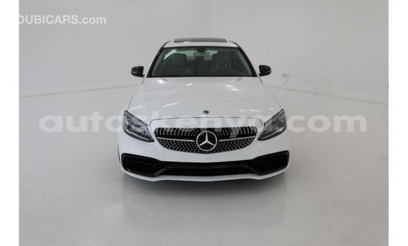 Buy Import Mercedes‒Benz 1117 White Truck in Import - Dubai in Central Kenya Buy Import Mercedes‒Benz 1117 White Truck in Import - Dubai in Central Kenya