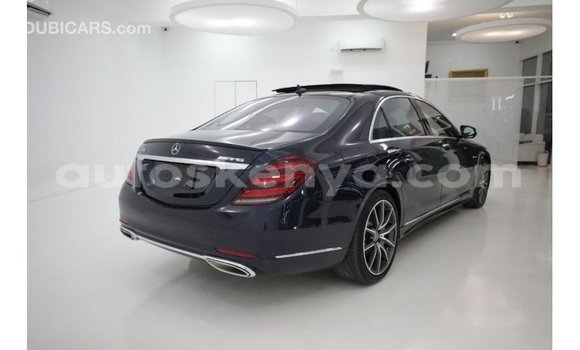 Buy Import Mercedes‒Benz 1117 Blue Truck in Import - Dubai in Central Kenya Buy Import Mercedes‒Benz 1117 Blue Truck in Import - Dubai in Central Kenya