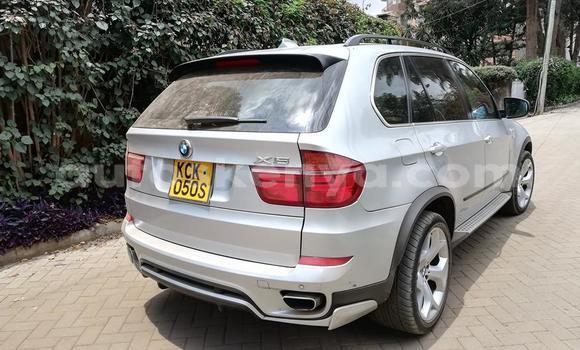 Nunua Ilio tumika BMW X5 Fedha Gari ndani ya Nairobi nchini Nairobi Nunua Ilio tumika BMW X5 Fedha Gari ndani ya Nairobi nchini Nairobi