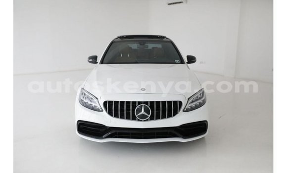 Nunua Imported Mercedes‒Benz 1117 Nyeupe Lori ndani ya Import - Dubai nchini Kati Kenya Nunua Imported Mercedes‒Benz 1117 Nyeupe Lori ndani ya Import - Dubai nchini Kati Kenya