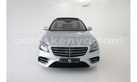 Imported Mercedes‒Benz 1117 Blue Netiree iti Import - Dubai keessatti Central Kenya keessatti