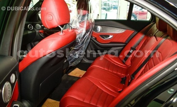 Imported Mercedes‒Benz 1117 Black Netiree iti Import - Dubai keessatti Central Kenya keessatti Imported Mercedes‒Benz 1117 Black Netiree iti Import - Dubai keessatti Central Kenya keessatti