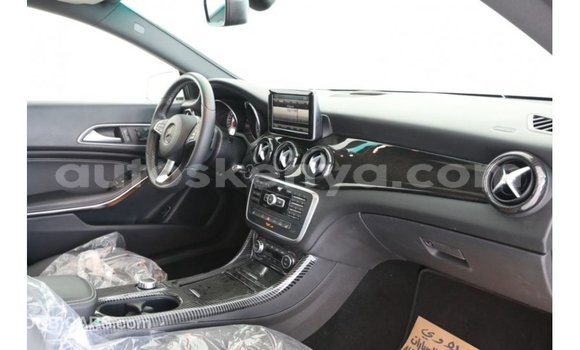 Nunua Imported Mercedes‒Benz 250 Nyeupe Gari ndani ya Import - Dubai nchini Kati Kenya Nunua Imported Mercedes‒Benz 250 Nyeupe Gari ndani ya Import - Dubai nchini Kati Kenya