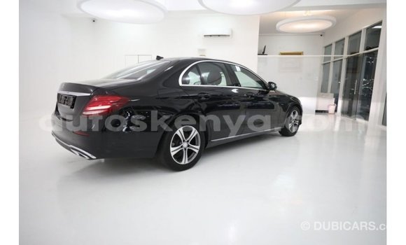 Imported Mercedes‒Benz 1117 Black Netiree iti Import - Dubai keessatti Central Kenya keessatti Imported Mercedes‒Benz 1117 Black Netiree iti Import - Dubai keessatti Central Kenya keessatti