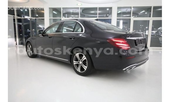 Imported Mercedes‒Benz 1117 Black Netiree iti Import - Dubai keessatti Central Kenya keessatti Imported Mercedes‒Benz 1117 Black Netiree iti Import - Dubai keessatti Central Kenya keessatti