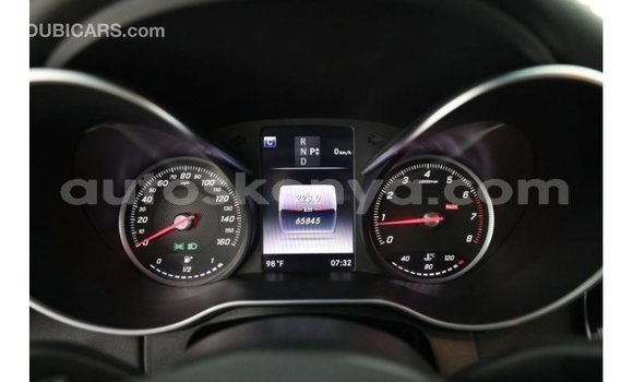 Imported Mercedes‒Benz 1117 White Netiree iti Import - Dubai keessatti Central Kenya keessatti Imported Mercedes‒Benz 1117 White Netiree iti Import - Dubai keessatti Central Kenya keessatti