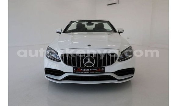 Buy Import Mercedes‒Benz 1117 White Truck in Import - Dubai in Central Kenya Buy Import Mercedes‒Benz 1117 White Truck in Import - Dubai in Central Kenya