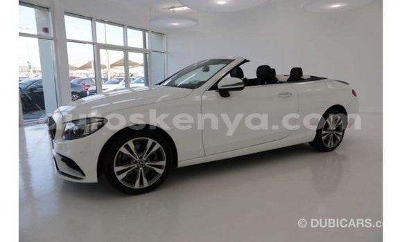 Buy Import Mercedes‒Benz 1117 White Truck in Import - Dubai in Central Kenya Buy Import Mercedes‒Benz 1117 White Truck in Import - Dubai in Central Kenya