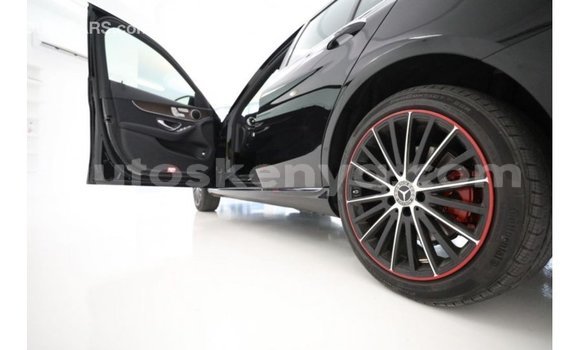 Nunua Imported Mercedes‒Benz 1117 Nyeusi Lori ndani ya Import - Dubai nchini Kati Kenya Nunua Imported Mercedes‒Benz 1117 Nyeusi Lori ndani ya Import - Dubai nchini Kati Kenya