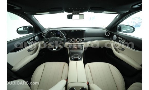 Buy Import Mercedes‒Benz 1117 Black Truck in Import - Dubai in Central Kenya Buy Import Mercedes‒Benz 1117 Black Truck in Import - Dubai in Central Kenya