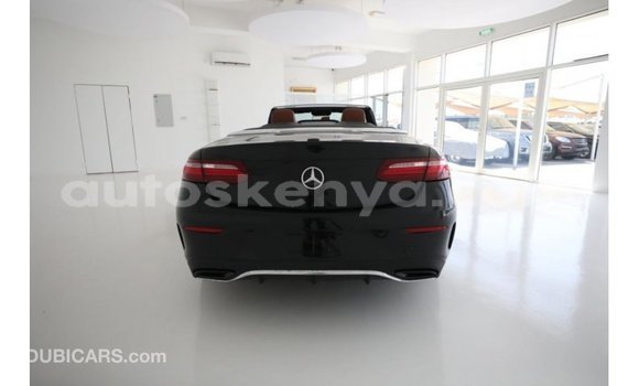 Imported Mercedes‒Benz 1117 Black Netiree iti Import - Dubai keessatti Central Kenya keessatti Imported Mercedes‒Benz 1117 Black Netiree iti Import - Dubai keessatti Central Kenya keessatti