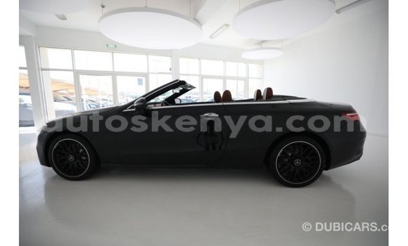 Imported Mercedes‒Benz 1117 Black Netiree iti Import - Dubai keessatti Central Kenya keessatti Imported Mercedes‒Benz 1117 Black Netiree iti Import - Dubai keessatti Central Kenya keessatti
