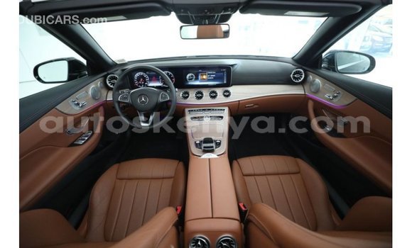 Imported Mercedes‒Benz 1117 Black Netiree iti Import - Dubai keessatti Central Kenya keessatti Imported Mercedes‒Benz 1117 Black Netiree iti Import - Dubai keessatti Central Kenya keessatti