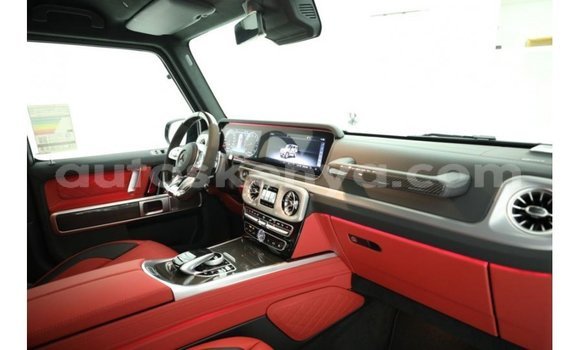 Imported Mercedes‒Benz 1117 Black Netiree iti Import - Dubai keessatti Central Kenya keessatti Imported Mercedes‒Benz 1117 Black Netiree iti Import - Dubai keessatti Central Kenya keessatti