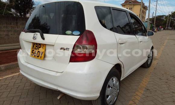 Nunua Ilio tumika Honda Fit Nyeupe Gari ndani ya Nairobi nchini Nairobi Nunua Ilio tumika Honda Fit Nyeupe Gari ndani ya Nairobi nchini Nairobi