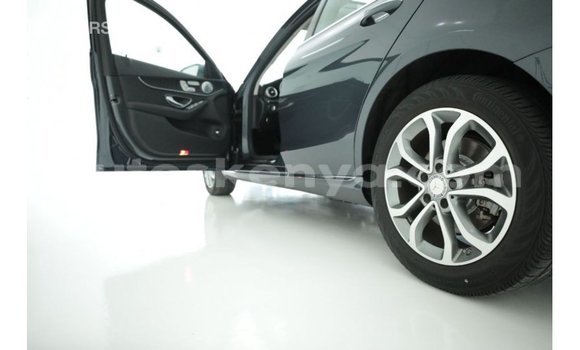 Buy Import Mercedes‒Benz 1117 Other Truck in Import - Dubai in Central Kenya Buy Import Mercedes‒Benz 1117 Other Truck in Import - Dubai in Central Kenya