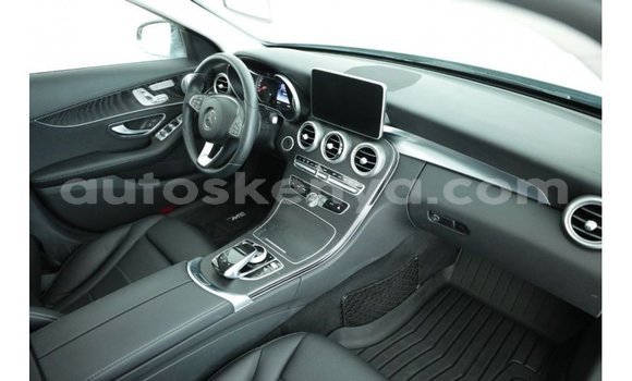 Buy Import Mercedes‒Benz 1117 Other Truck in Import - Dubai in Central Kenya Buy Import Mercedes‒Benz 1117 Other Truck in Import - Dubai in Central Kenya