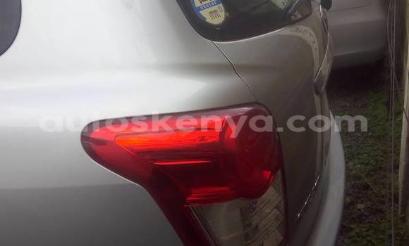 Nunua Ilio tumika Toyota Fielder Fedha Gari ndani ya Nairobi nchini Nairobi Nunua Ilio tumika Toyota Fielder Fedha Gari ndani ya Nairobi nchini Nairobi