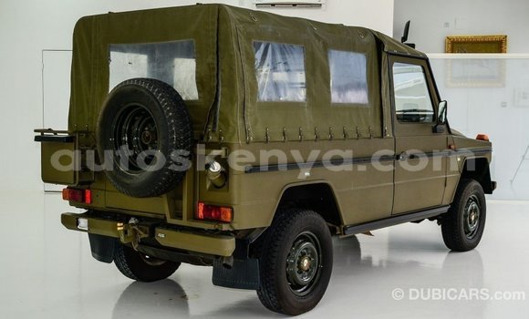 Imported PUCH Pinzgauer Green Makiinaa iti Import - Dubai keessatti Central Kenya keessatti Imported PUCH Pinzgauer Green Makiinaa iti Import - Dubai keessatti Central Kenya keessatti
