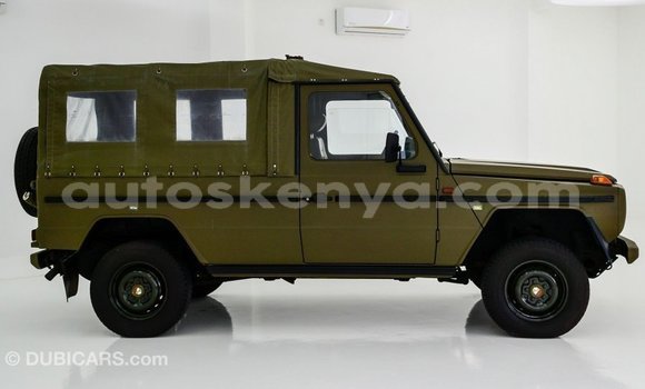 Imported PUCH Pinzgauer Green Makiinaa iti Import - Dubai keessatti Central Kenya keessatti Imported PUCH Pinzgauer Green Makiinaa iti Import - Dubai keessatti Central Kenya keessatti
