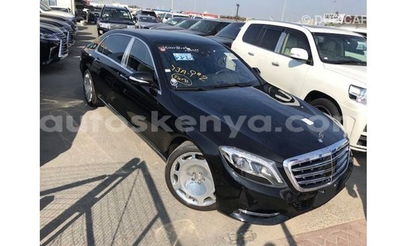 Nunua Imported Mercedes‒Benz 1117 Nyeusi Lori ndani ya Import - Dubai nchini Kati Kenya Nunua Imported Mercedes‒Benz 1117 Nyeusi Lori ndani ya Import - Dubai nchini Kati Kenya