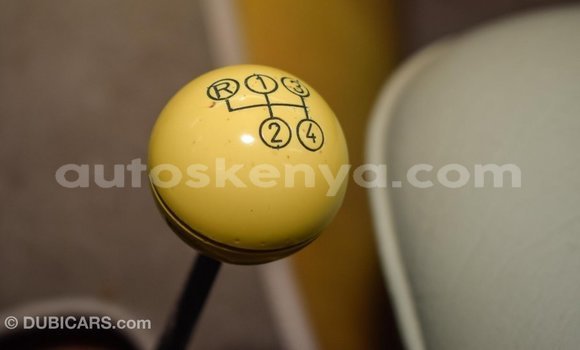 Nunua Imported Mercedes‒Benz 230 Nyeupe Gari ndani ya Import - Dubai nchini Kati Kenya Nunua Imported Mercedes‒Benz 230 Nyeupe Gari ndani ya Import - Dubai nchini Kati Kenya