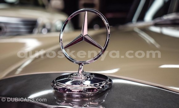 Nunua Imported Mercedes‒Benz 230 Nyeupe Gari ndani ya Import - Dubai nchini Kati Kenya Nunua Imported Mercedes‒Benz 230 Nyeupe Gari ndani ya Import - Dubai nchini Kati Kenya