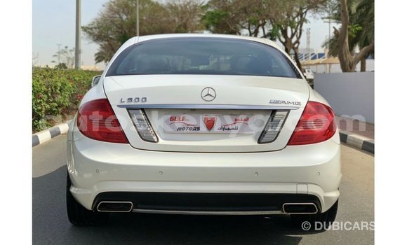Imported Mercedes‒Benz 1117 White Netiree iti Import - Dubai keessatti Central Kenya keessatti Imported Mercedes‒Benz 1117 White Netiree iti Import - Dubai keessatti Central Kenya keessatti