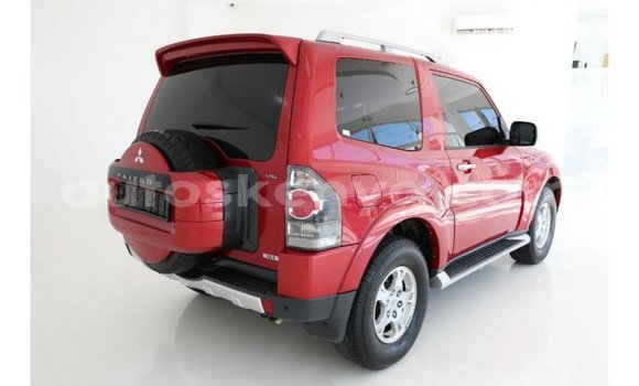 Nunua Imported Mitsubishi Pajero Nyekundu Gari ndani ya Import - Dubai nchini Kati Kenya Nunua Imported Mitsubishi Pajero Nyekundu Gari ndani ya Import - Dubai nchini Kati Kenya