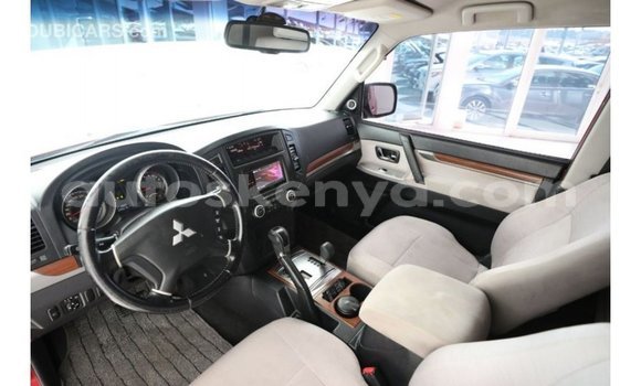 Nunua Imported Mitsubishi Pajero Nyekundu Gari ndani ya Import - Dubai nchini Kati Kenya Nunua Imported Mitsubishi Pajero Nyekundu Gari ndani ya Import - Dubai nchini Kati Kenya