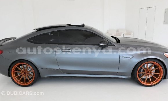 Buy Import Mercedes‒Benz 1117 Other Truck in Import - Dubai in Central Kenya Buy Import Mercedes‒Benz 1117 Other Truck in Import - Dubai in Central Kenya