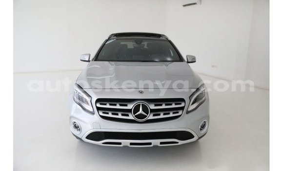 Imported Mercedes‒Benz 250 Other Makiinaa iti Import - Dubai keessatti Central Kenya keessatti