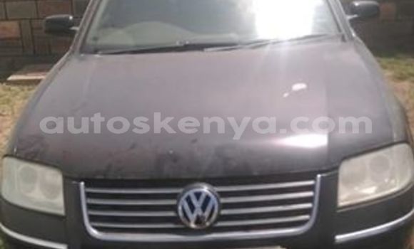 Oofamaa Volkswagen Passat Black Makiinaa iti Nairobi keessatti Nairobi keessatti