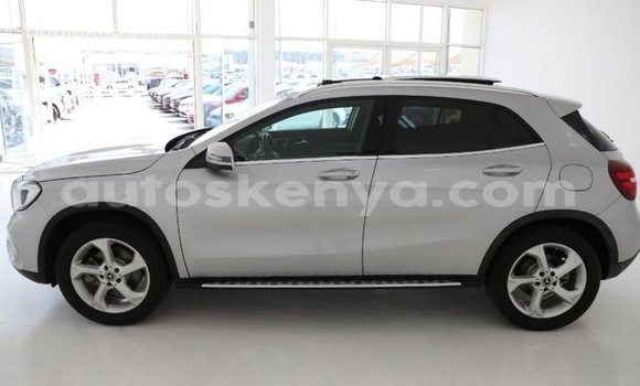 Imported Mercedes‒Benz 250 Other Makiinaa iti Import - Dubai keessatti Central Kenya keessatti Imported Mercedes‒Benz 250 Other Makiinaa iti Import - Dubai keessatti Central Kenya keessatti