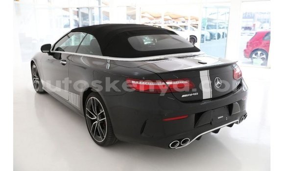 Imported Mercedes‒Benz 1117 Black Netiree iti Import - Dubai keessatti Central Kenya keessatti Imported Mercedes‒Benz 1117 Black Netiree iti Import - Dubai keessatti Central Kenya keessatti