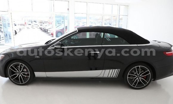 Imported Mercedes‒Benz 1117 Black Netiree iti Import - Dubai keessatti Central Kenya keessatti Imported Mercedes‒Benz 1117 Black Netiree iti Import - Dubai keessatti Central Kenya keessatti