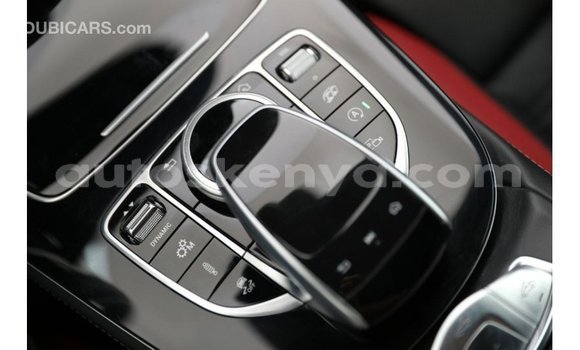 Imported Mercedes‒Benz 1117 Black Netiree iti Import - Dubai keessatti Central Kenya keessatti Imported Mercedes‒Benz 1117 Black Netiree iti Import - Dubai keessatti Central Kenya keessatti