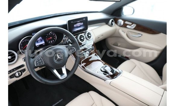 Nunua Imported Mercedes‒Benz 1117 Brown Lori ndani ya Import - Dubai nchini Kati Kenya Nunua Imported Mercedes‒Benz 1117 Brown Lori ndani ya Import - Dubai nchini Kati Kenya