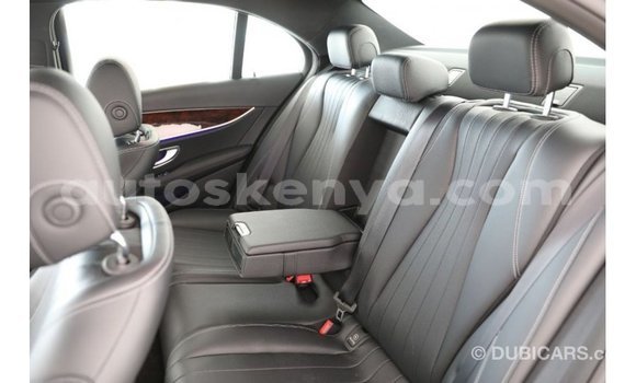 Buy Import Mercedes‒Benz 1117 Black Truck in Import - Dubai in Central Kenya Buy Import Mercedes‒Benz 1117 Black Truck in Import - Dubai in Central Kenya