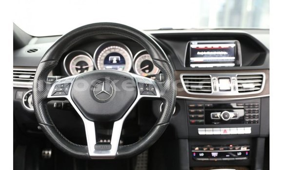 Nunua Imported Mercedes‒Benz 1729 Nyeupe Lori ndani ya Import - Dubai nchini Kati Kenya Nunua Imported Mercedes‒Benz 1729 Nyeupe Lori ndani ya Import - Dubai nchini Kati Kenya